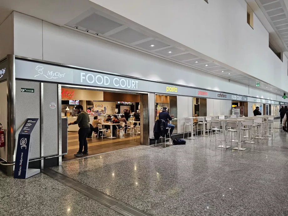 Ankomst, food-court