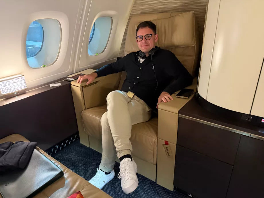 Mig i første klasse på Etihad Airways