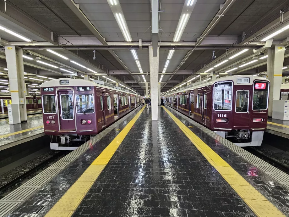 Osaka-Umeda, Hankyu-jernbanen