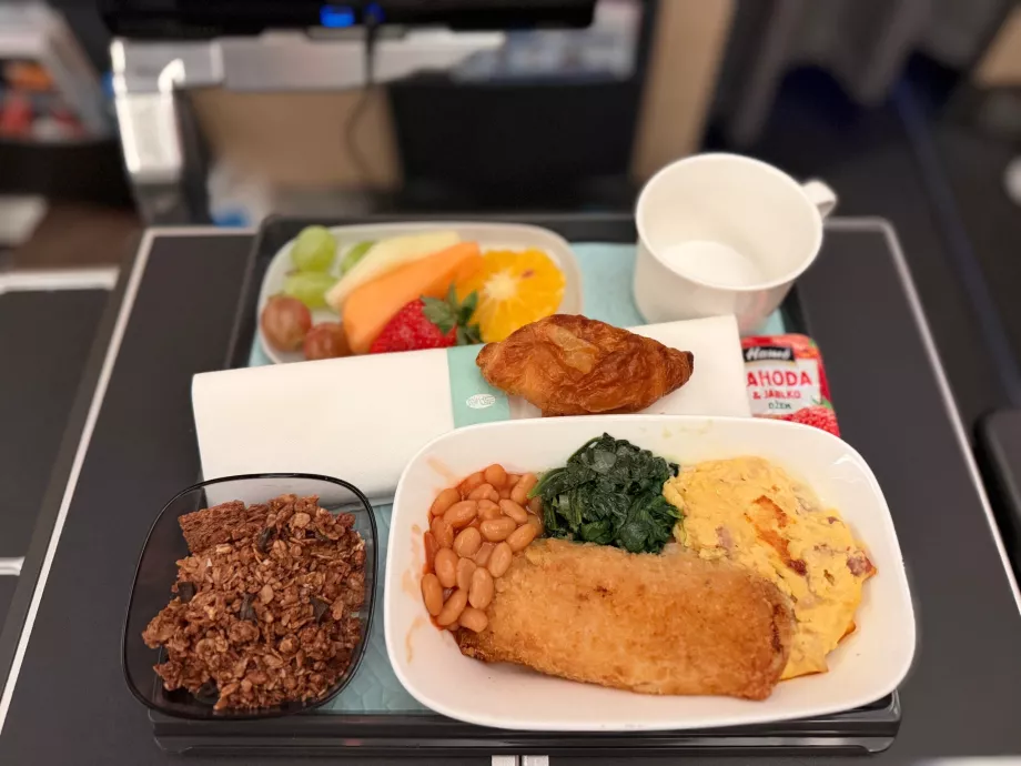 Morgenmad på fly CI68