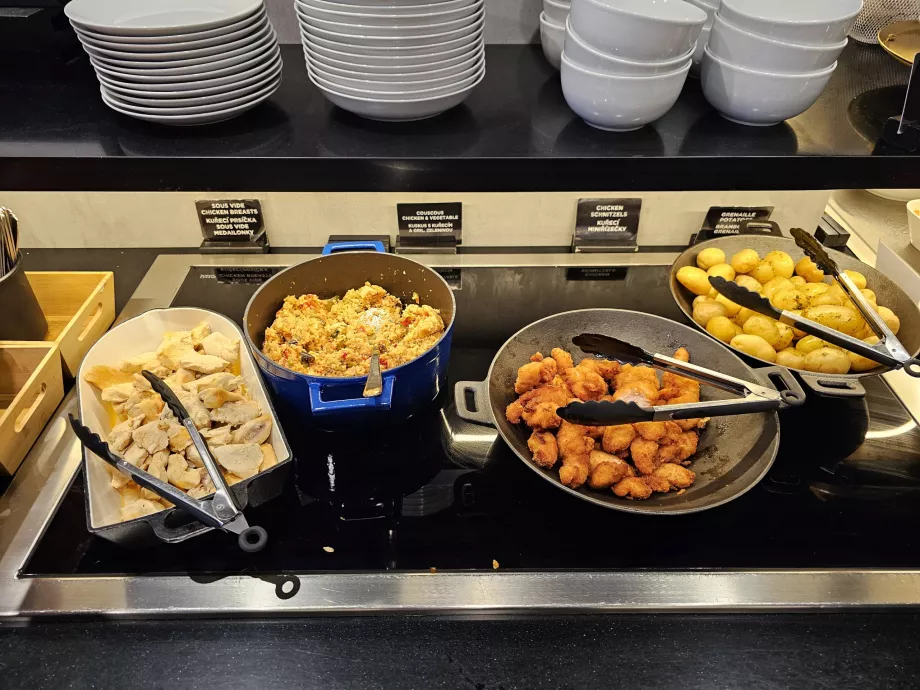 Frokostmenu, varme måltider