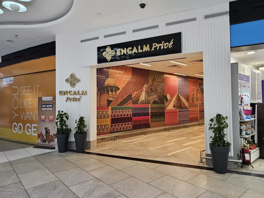 Adgang til Encalm Privé Lounge og Transit Hotel