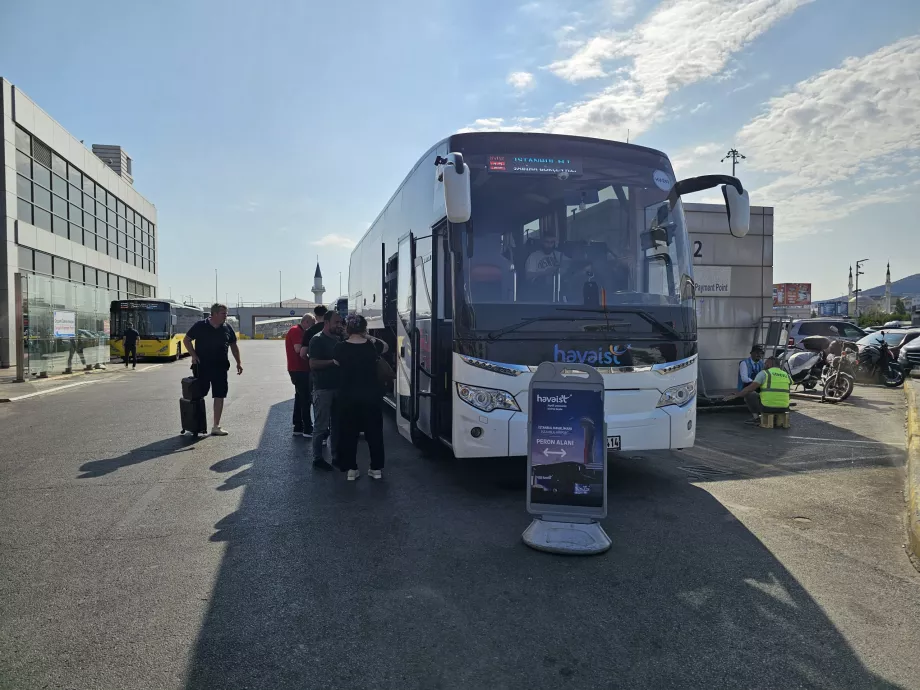 Havaist bus til Istanbul IST lufthavn