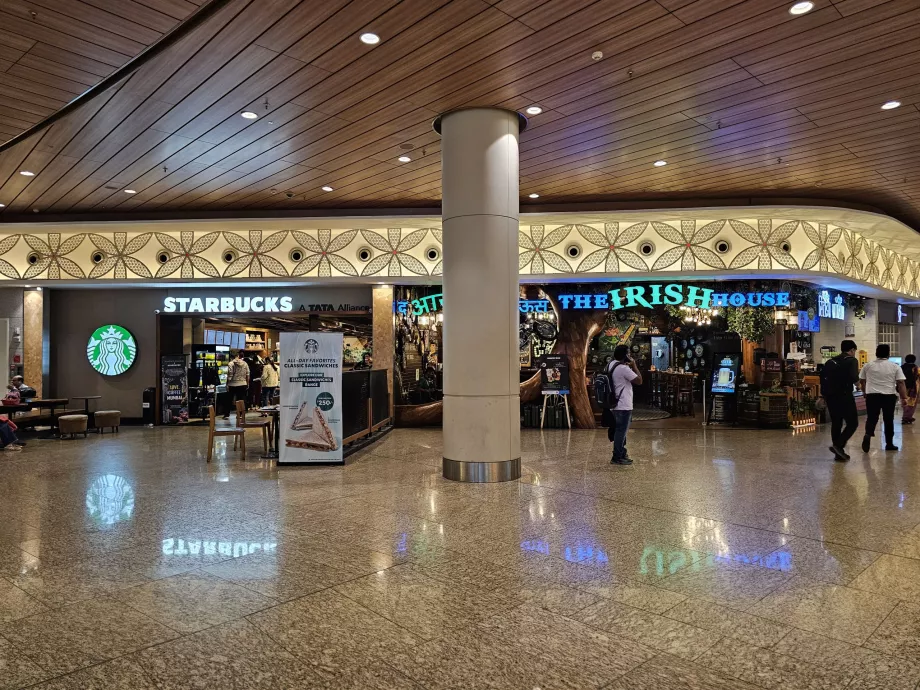 Restauranter, Transitzone, Terminal 2