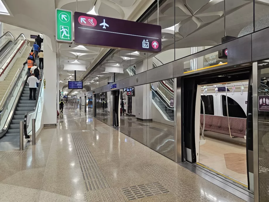 Metrostation i Doha lufthavn