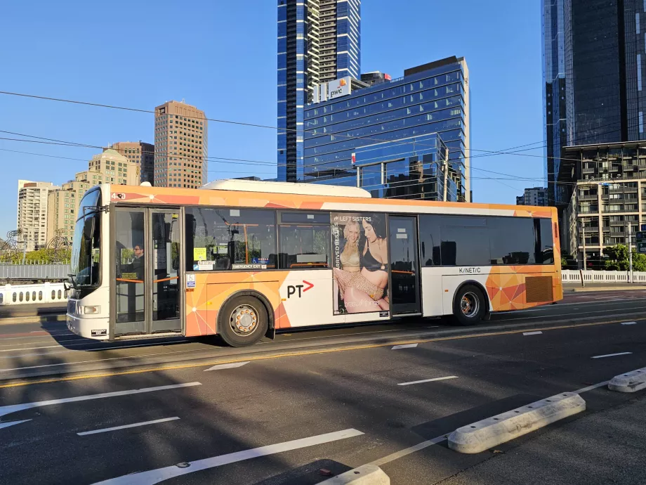 Bus Melbourne