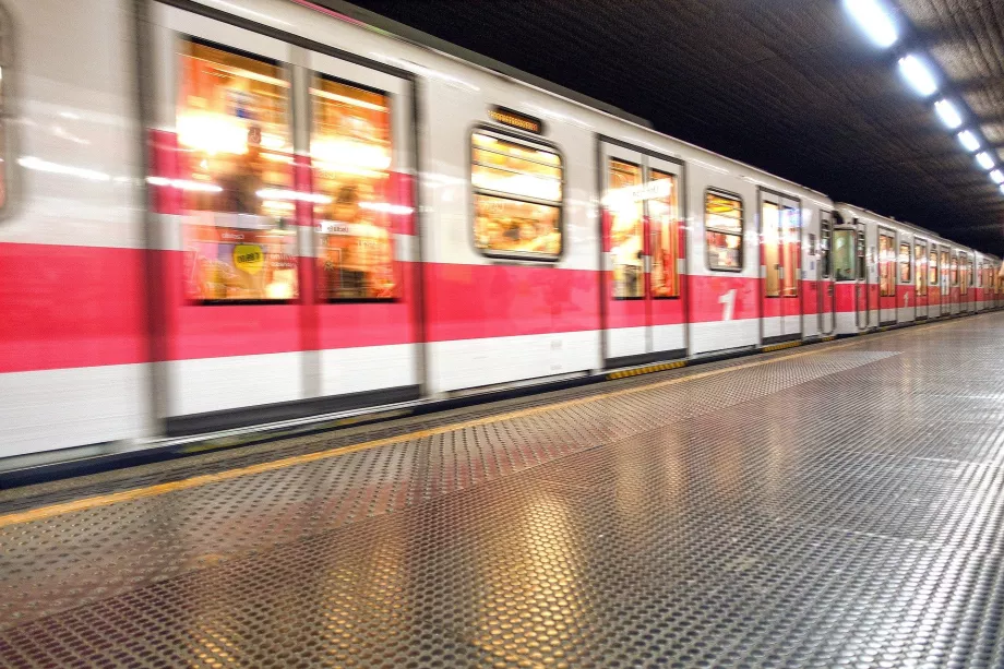 Metro Milano