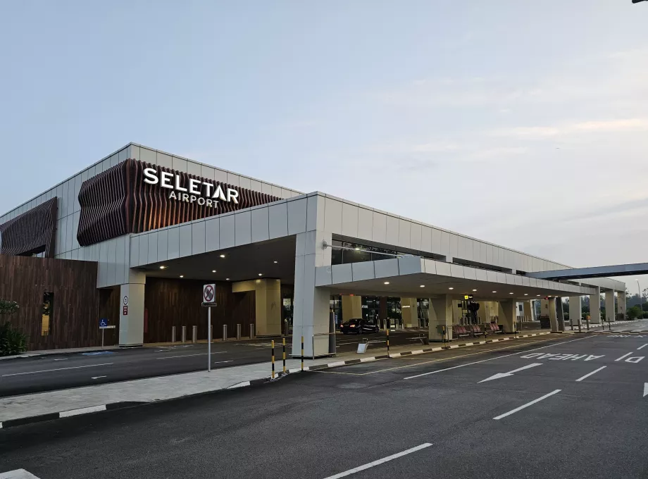 ankomst til lufthavn Seletar
